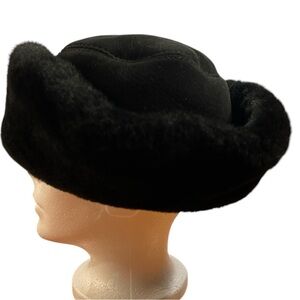 FRR M black sheepskin shearling Toronto brimmed hat NWT